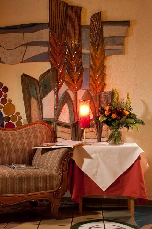 Hotel Restaurant Sonnenhof Weyerbusch Exterior foto
