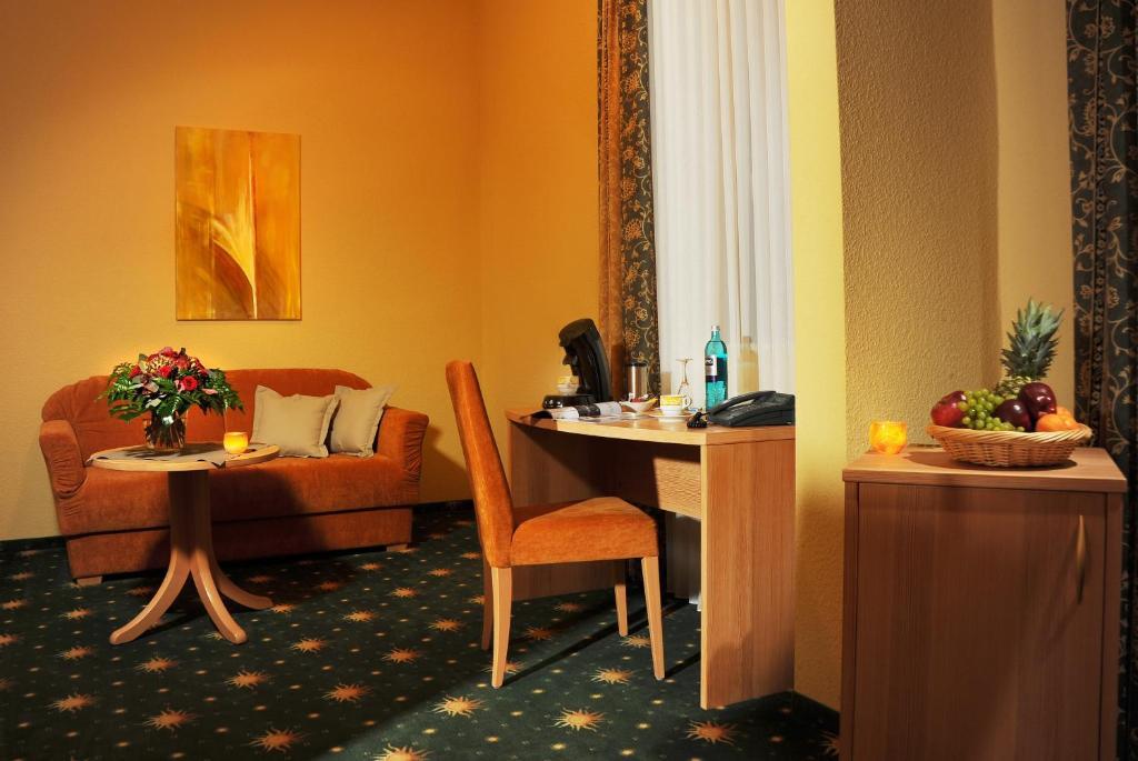 Hotel Restaurant Sonnenhof Weyerbusch Quarto foto